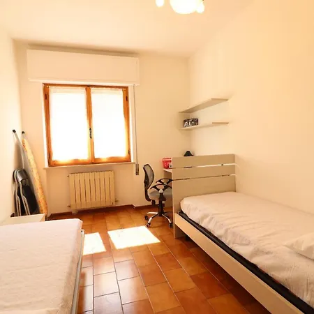 Pascoli - Affitti Brevi Italia