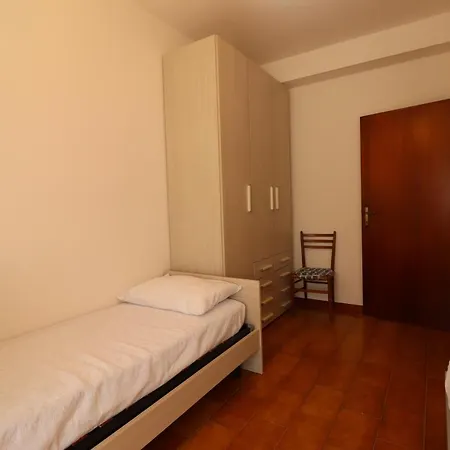 Pascoli - Affitti Brevi Italia *